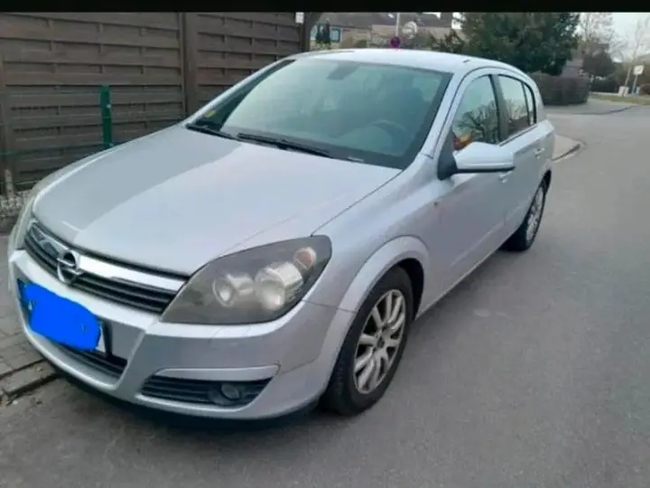 Opel Astra H