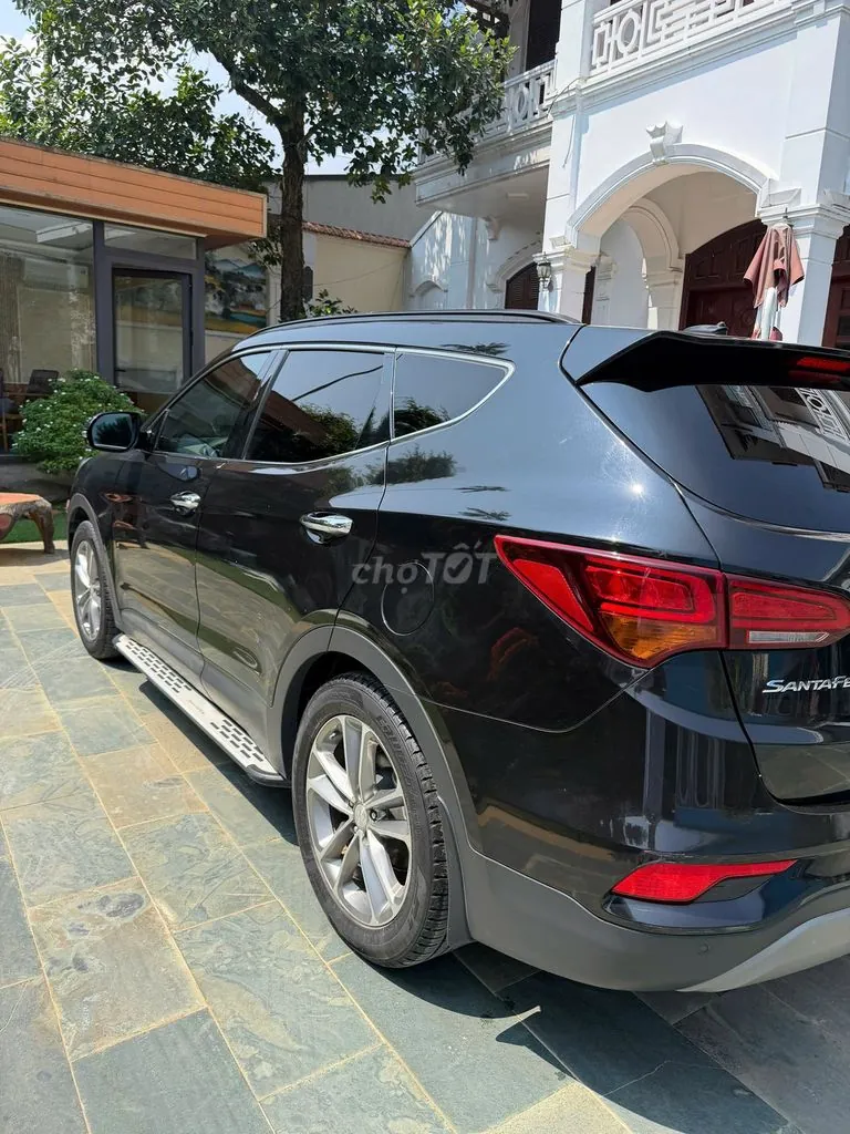Hyundai Santa Fe 2018 photo 4