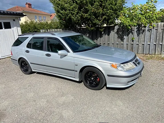 Saab 9-5 2002 photo 3