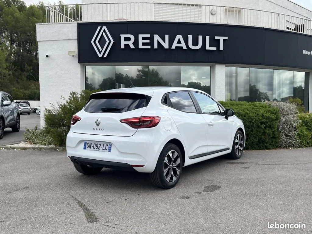 Renault Clio 2023 photo 3