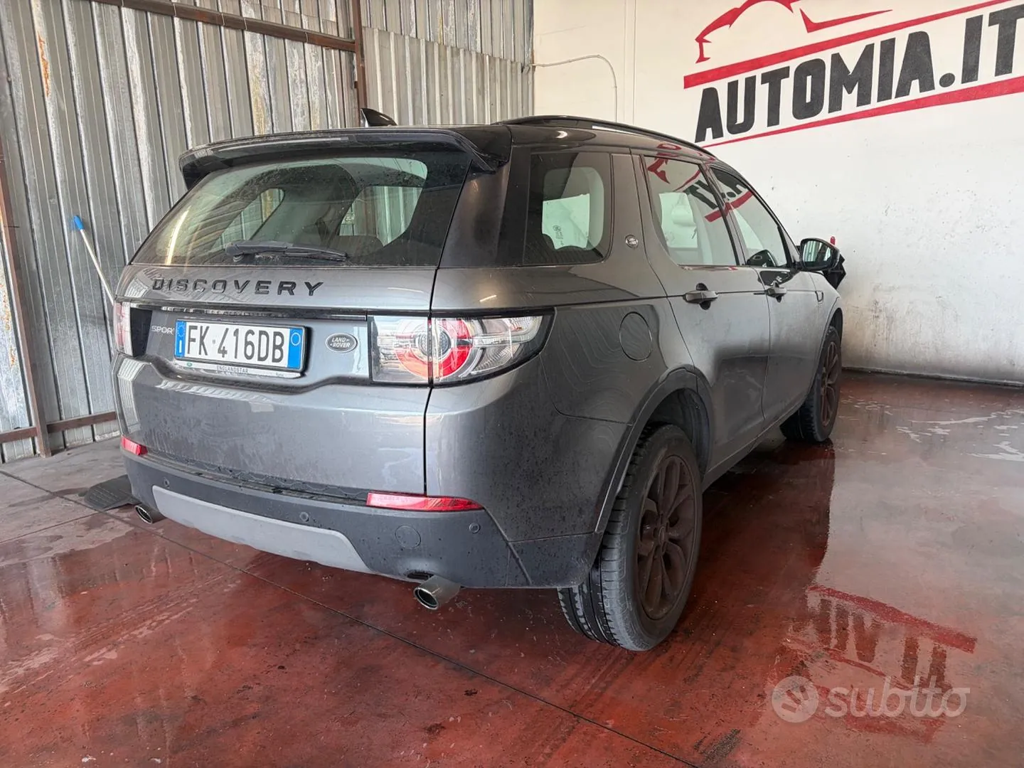 Land Rover Discovery Sport 2018 photo 3