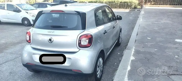Smart Forfour 2015 photo 4