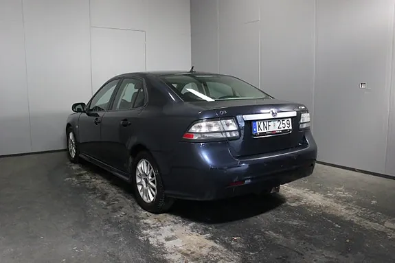 Saab 9-3 2010 photo 3