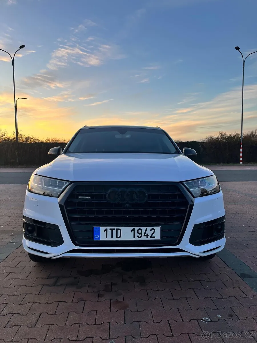 Audi Q7 2016 photo 3