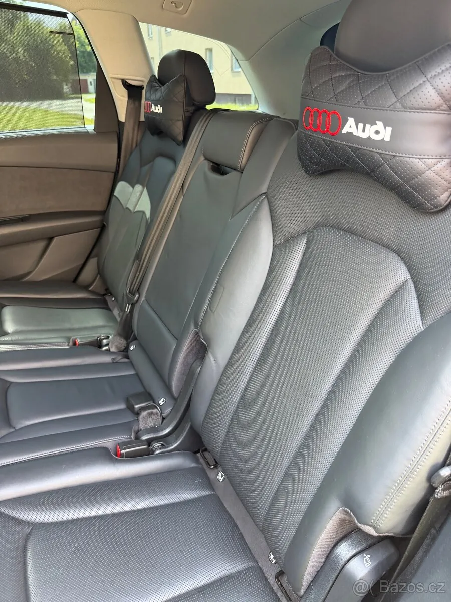Audi Q7 2016 photo 5