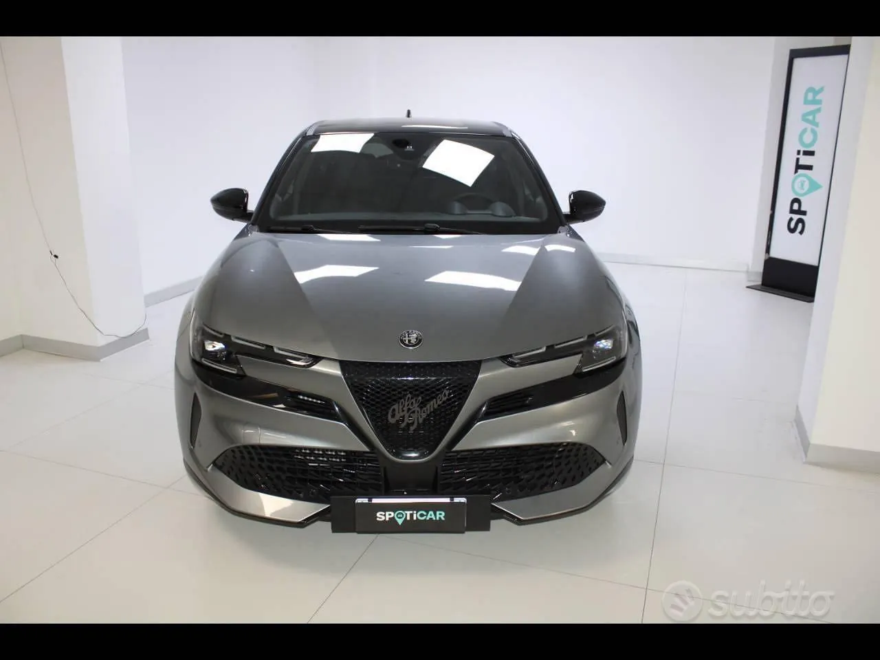Alfa Romeo Junior 2025 photo 2