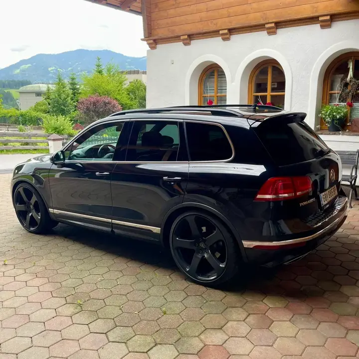 Volkswagen Touareg 2015 photo 3