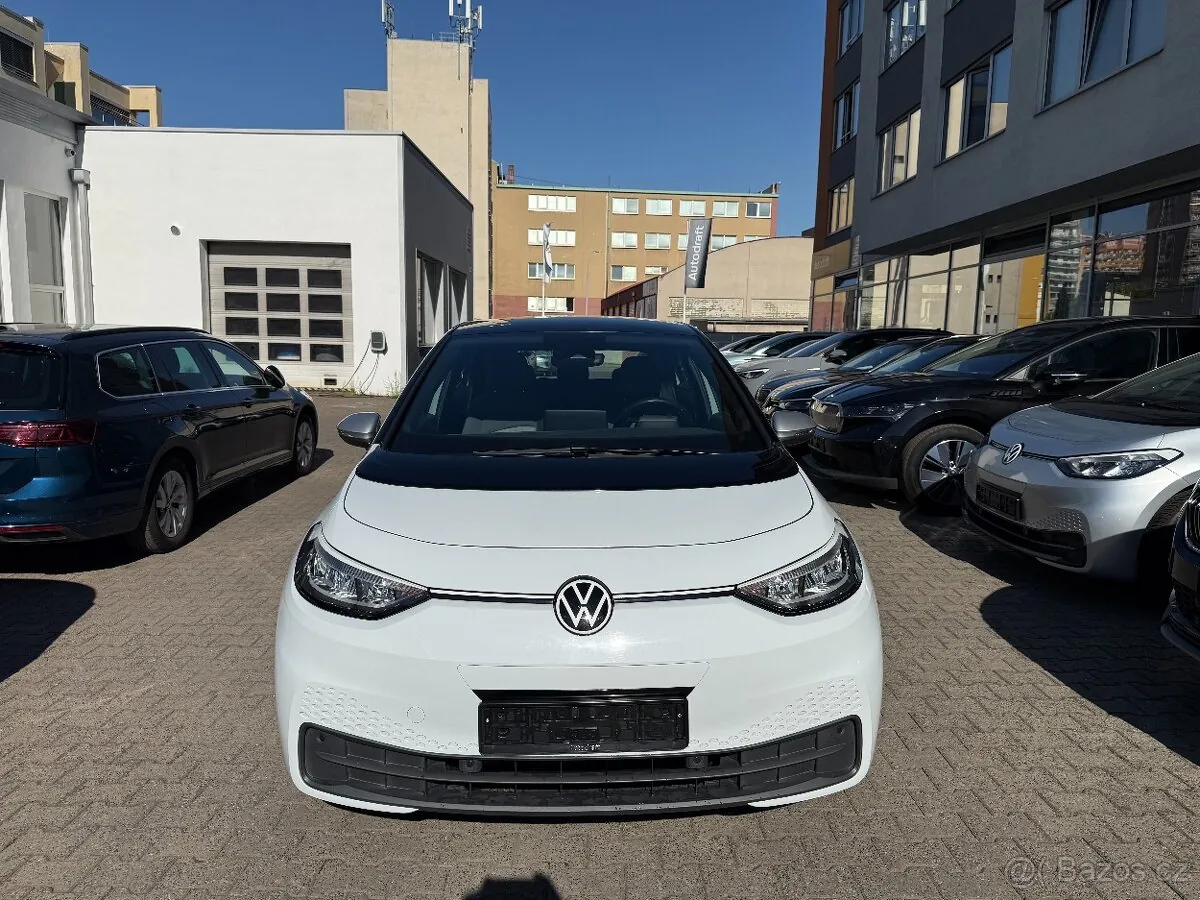 Volkswagen Id.3 Pro 2021 photo 2
