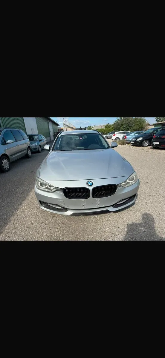 BMW 3 Series 2013 photo 2