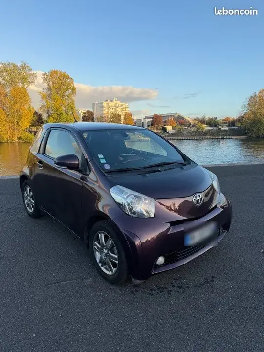 Toyota Iq