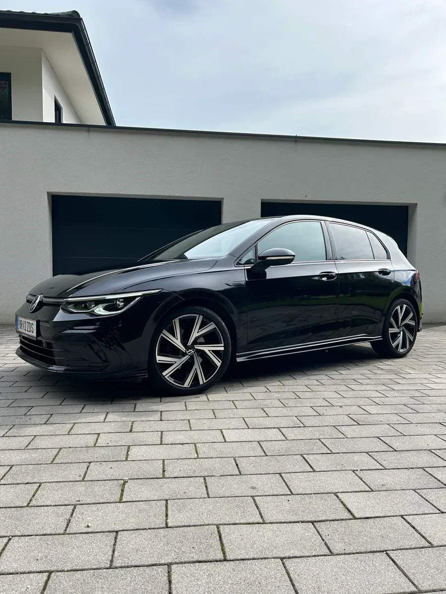 Volkswagen Golf 2021 photo 2