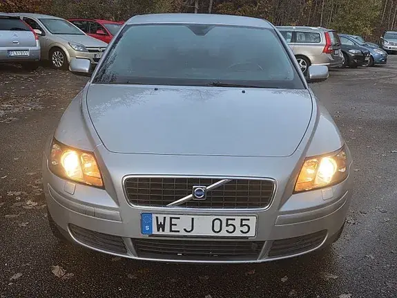 Volvo S40 2005 photo 2