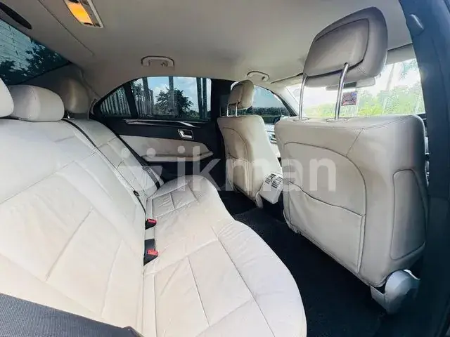 Mercedes-Benz E200 2011 photo 5