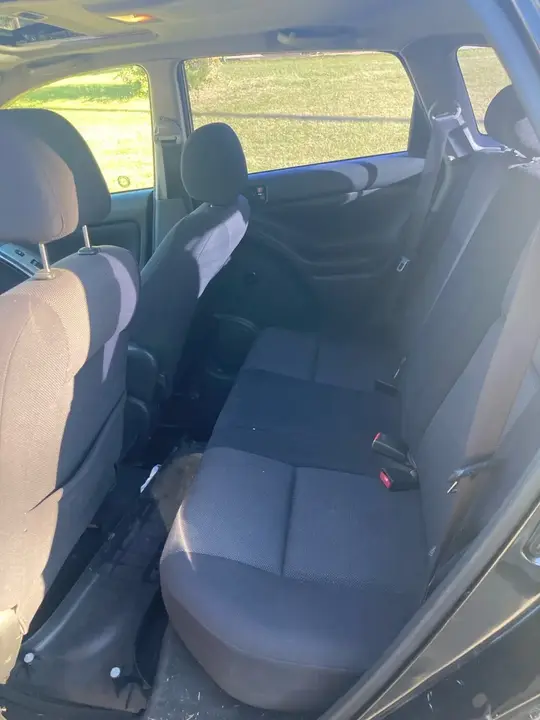 Pontiac Vibe 2003 photo 5