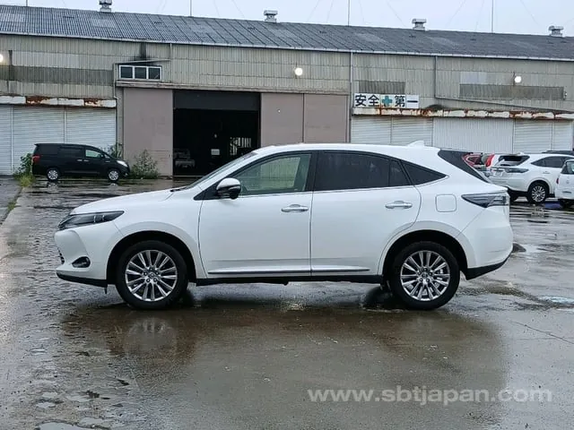Toyota Harrier 2014 photo 4