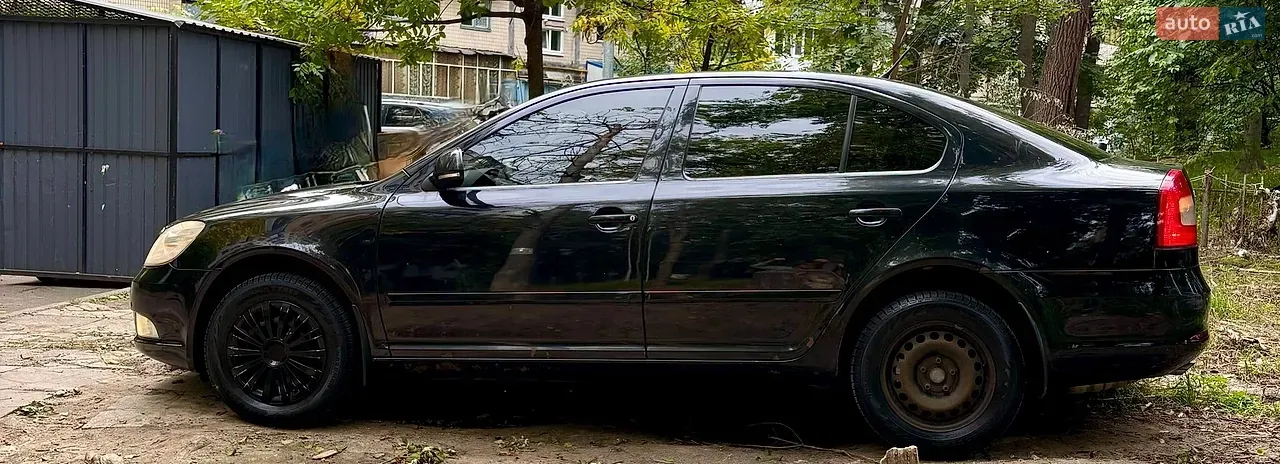 Skoda Octavia 2009 photo 3
