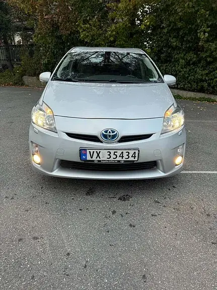 Toyota Prius 2010 photo 2