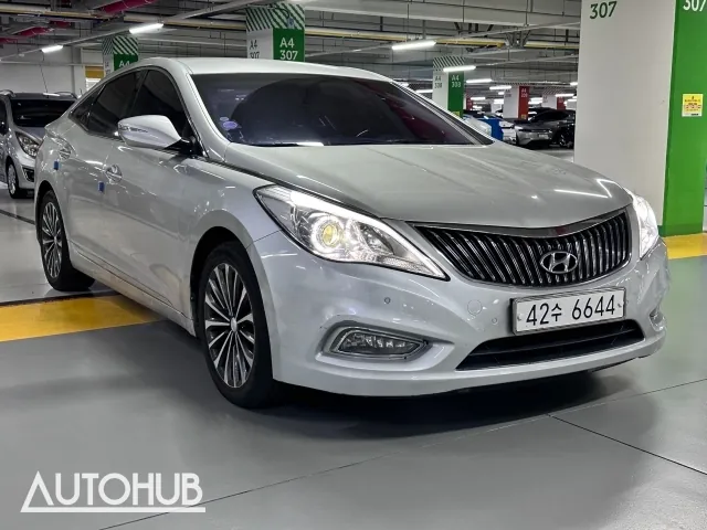 Hyundai Grandeur 2014 photo 2