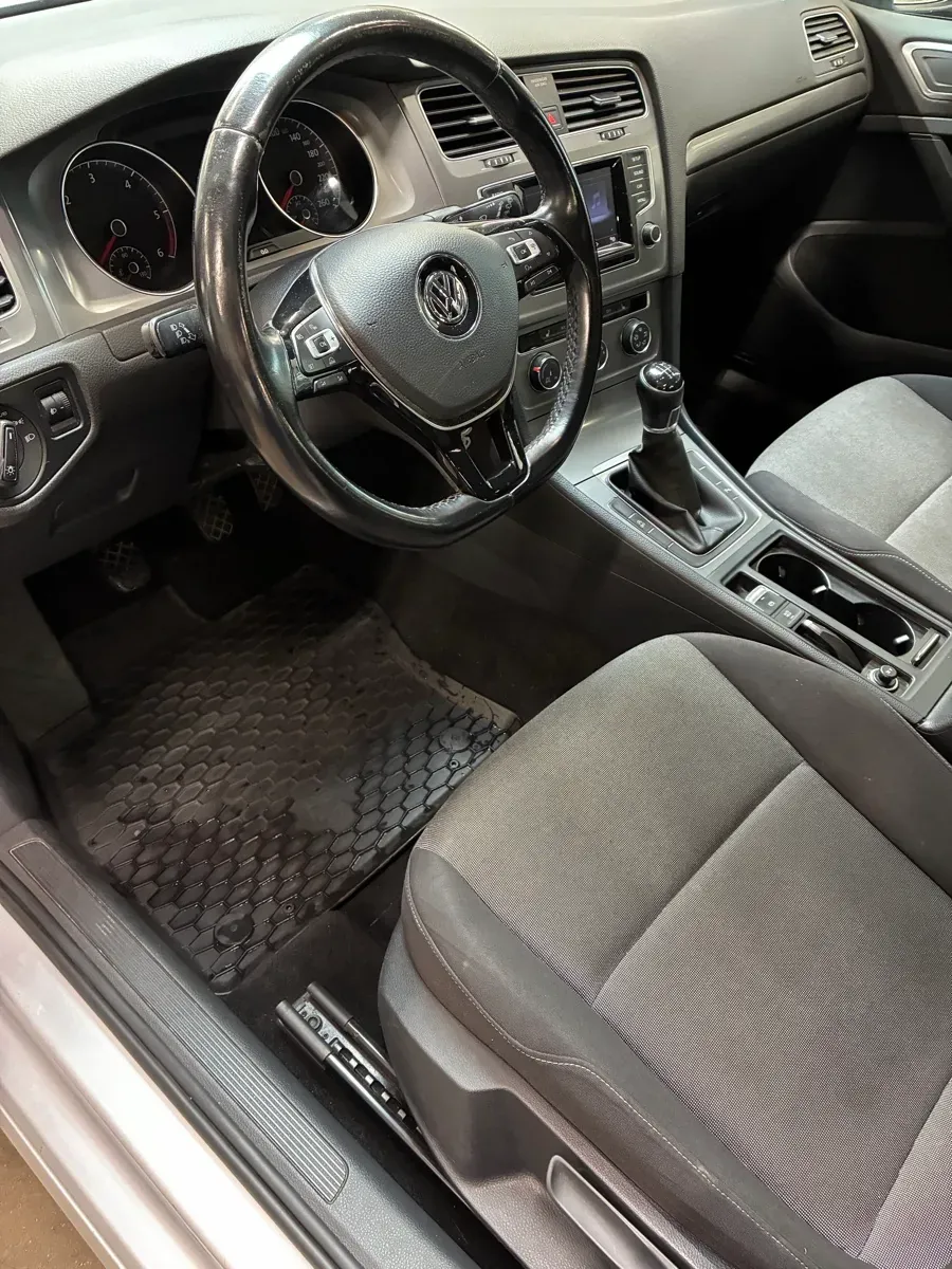 Volkswagen Golf 2015 photo 3