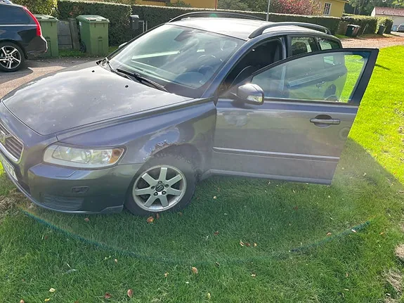 Volvo V50 2009 photo 3
