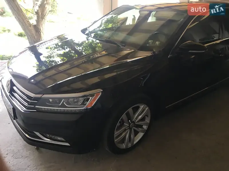 Volkswagen Passat 2017 photo 2