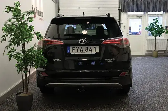 Toyota Rav4 2017 photo 4