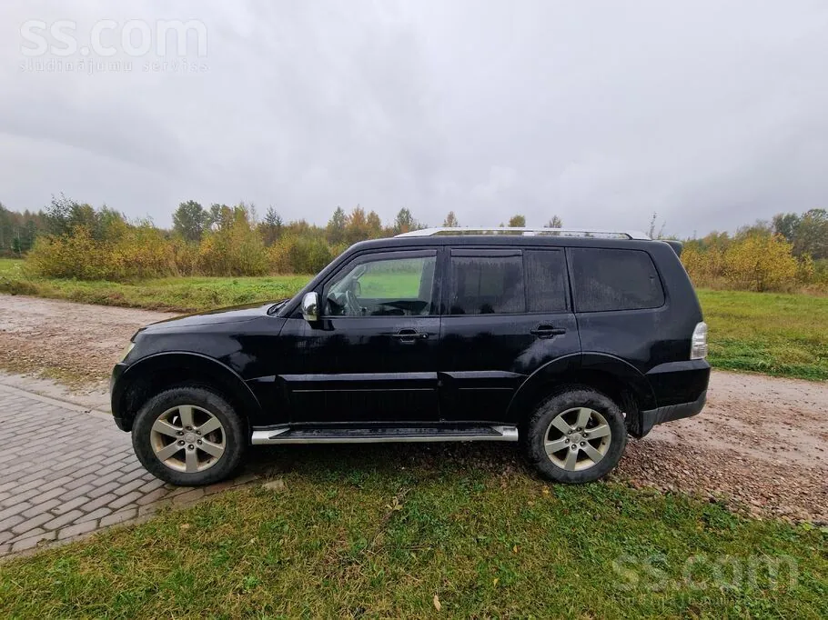 Mitsubishi Pajero 2007 photo 4