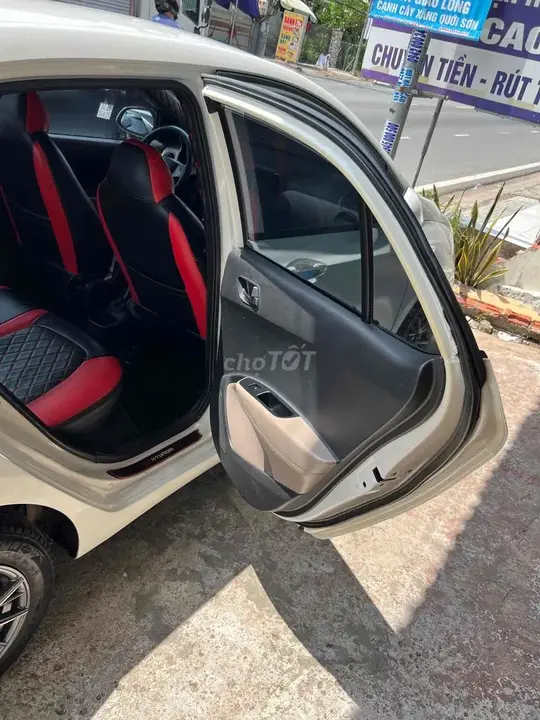 Hyundai Grand I10 2017 photo 5