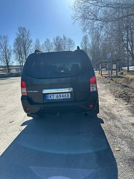 Nissan Pathfinder 2005 photo 4