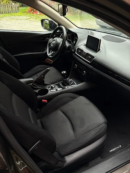 Mazda 3 2014 photo 3