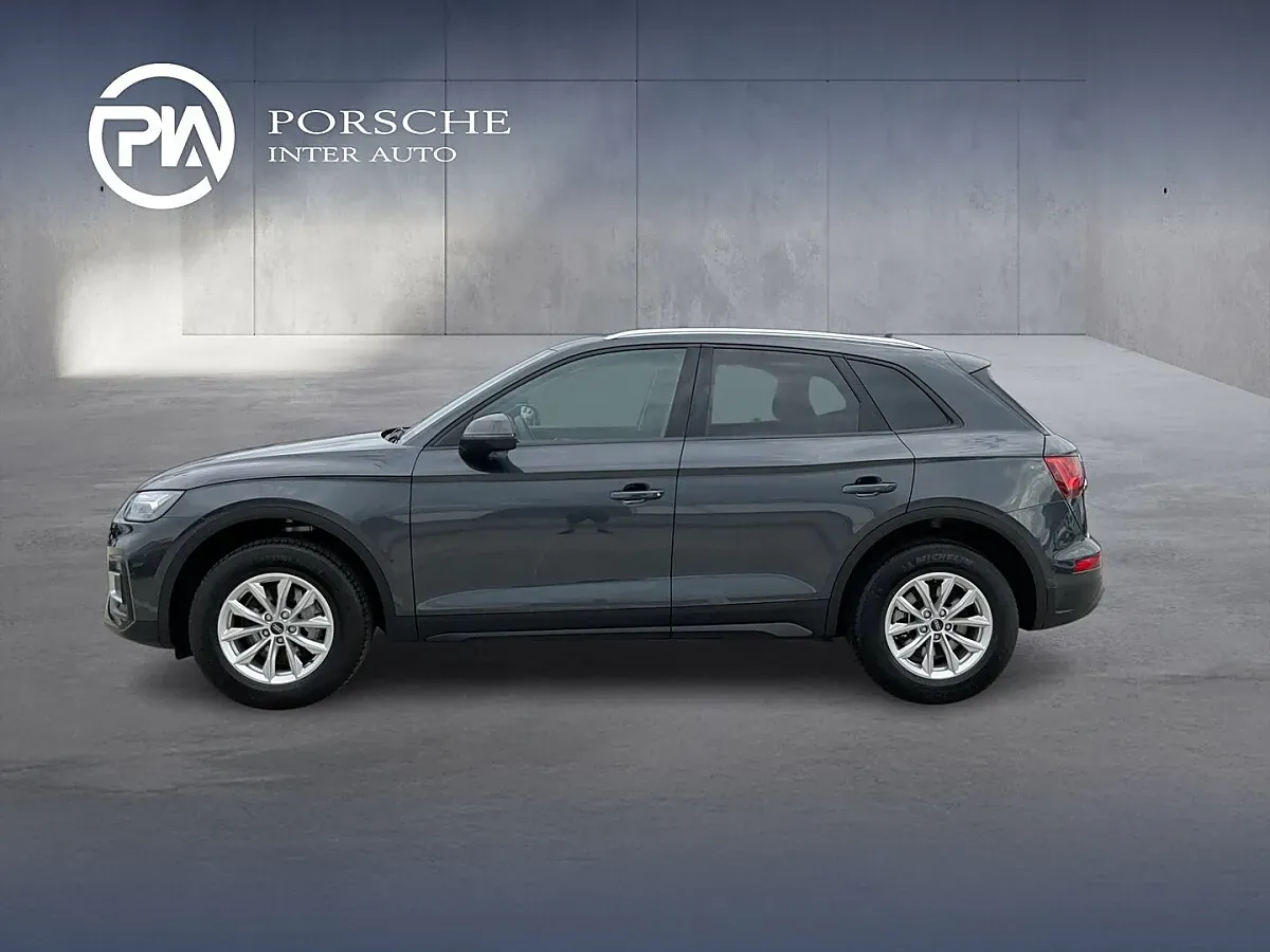 Audi Q5 2024 photo 2