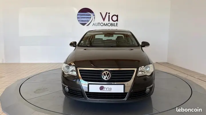 Volkswagen Passat 2009 photo 2