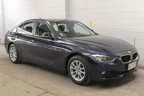 BMW 320I