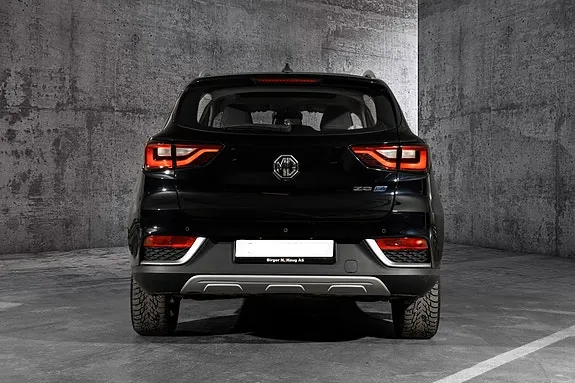 MG Zs Ev 2021 photo 2