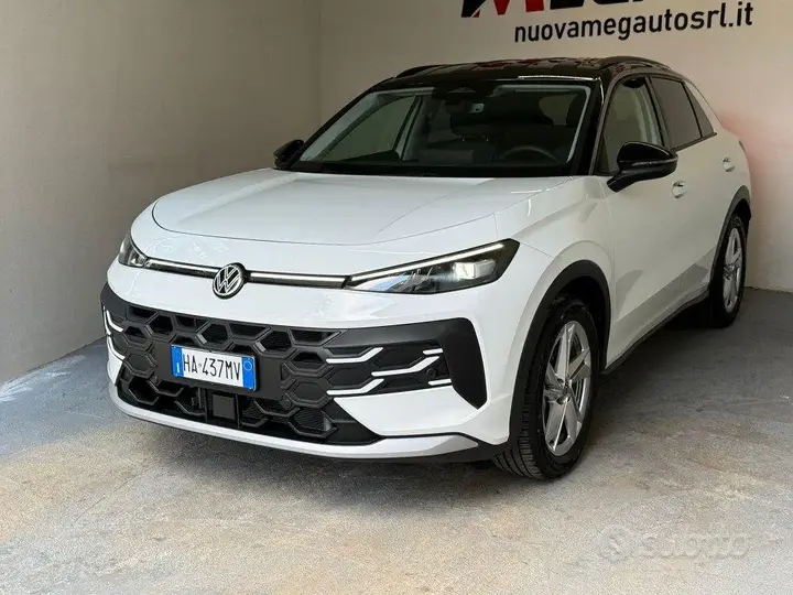 Volkswagen T-Roc 2025 photo 2