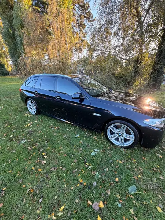 BMW 5 Series 2012 photo 3