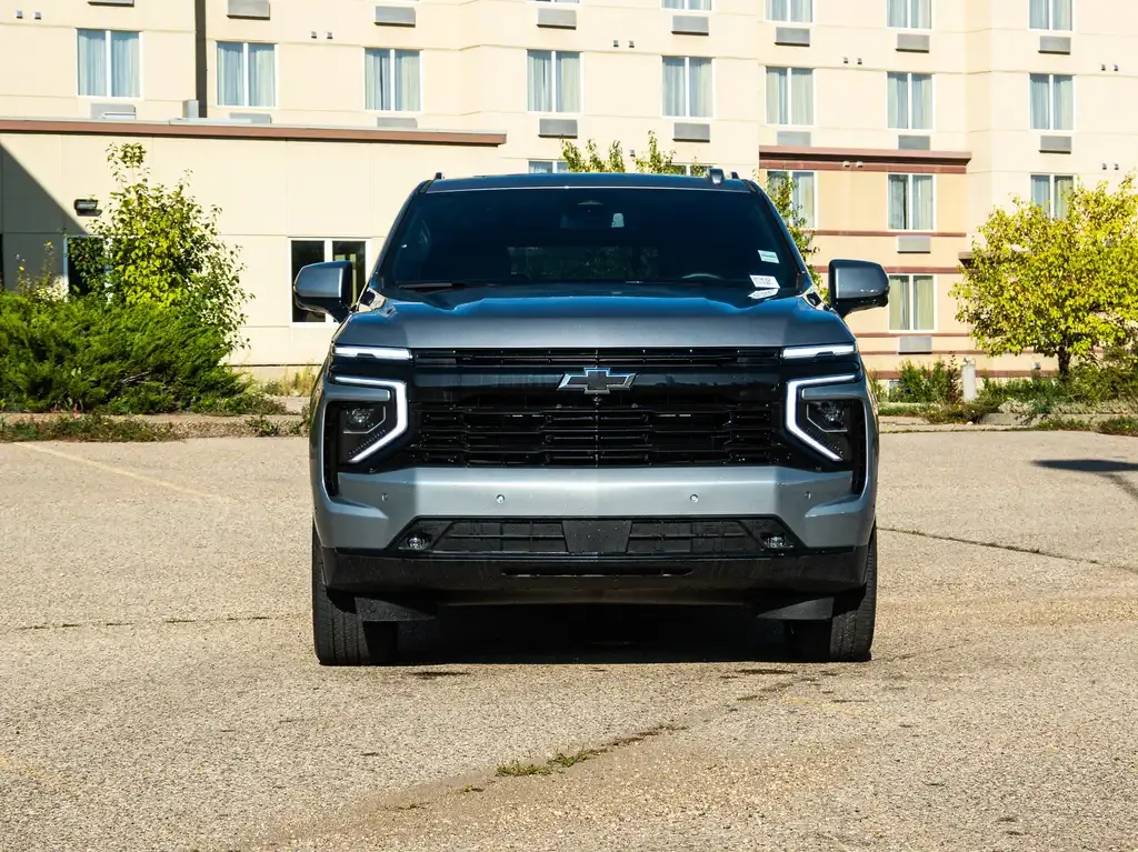 Chevrolet Tahoe 2026 photo 3