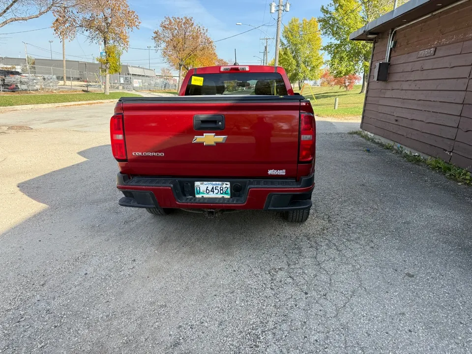Chevrolet Colorado 2015 photo 2