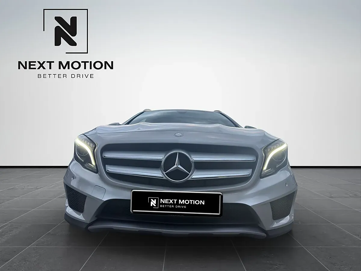 Mercedes-Benz Gla Class 2017 photo 2