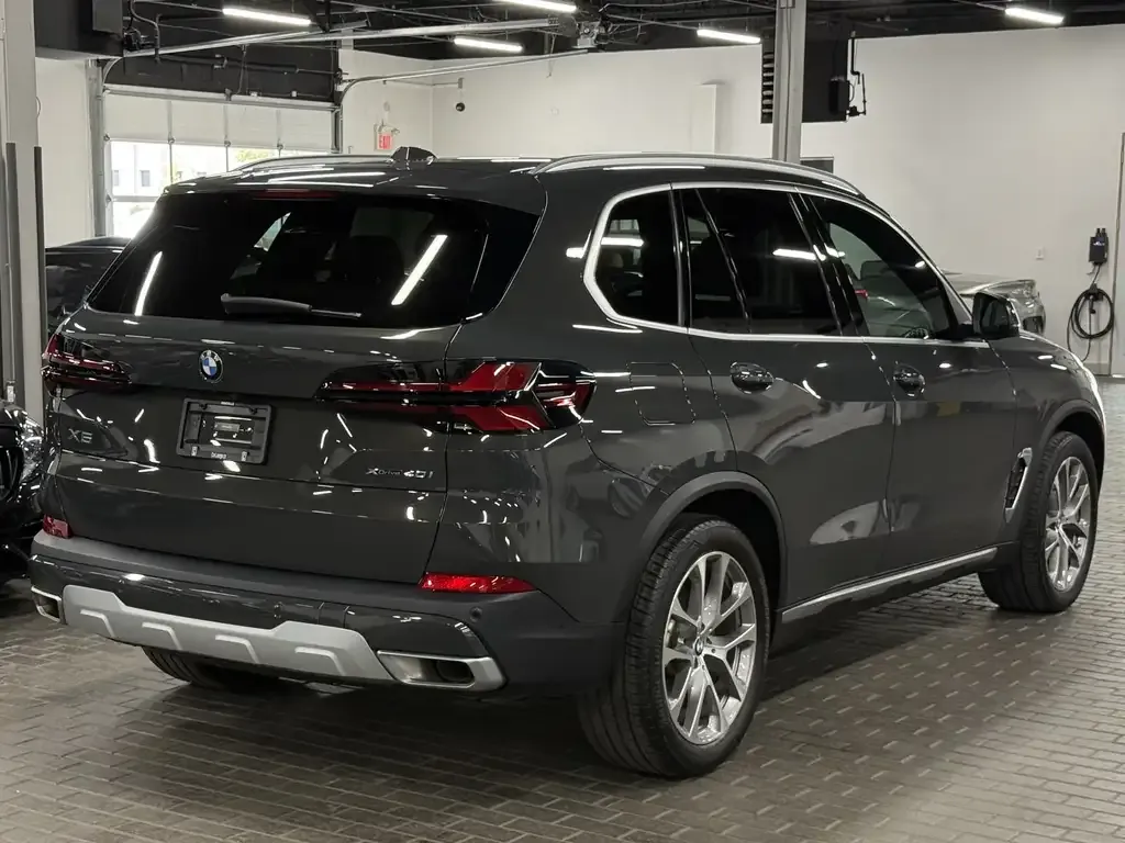 BMW X5 2024 photo 5