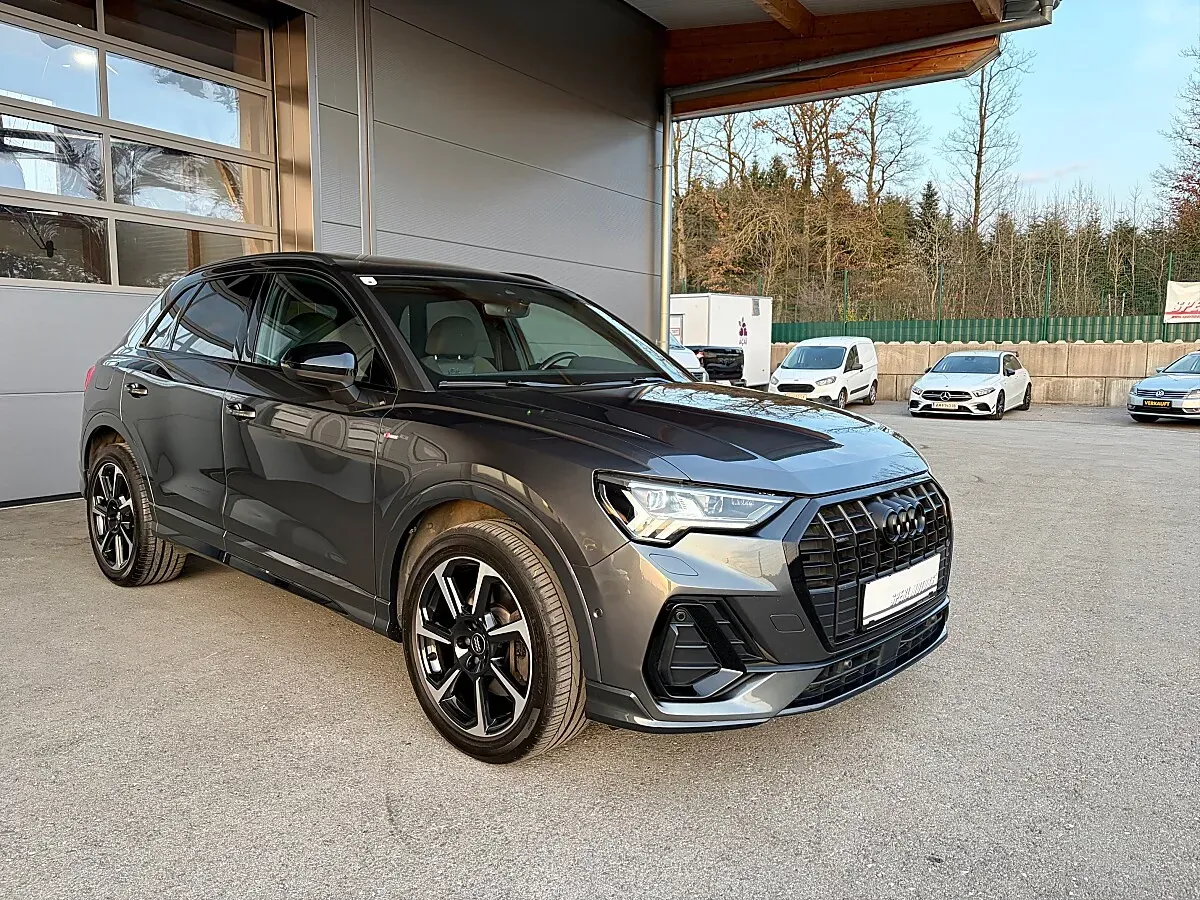Audi Q3 2019 photo 3