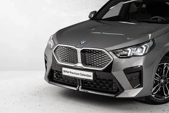 BMW Ix2 2026 photo 2