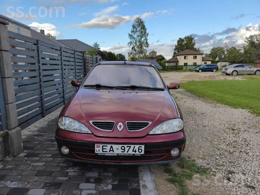 Renault Megane 2000 photo 4