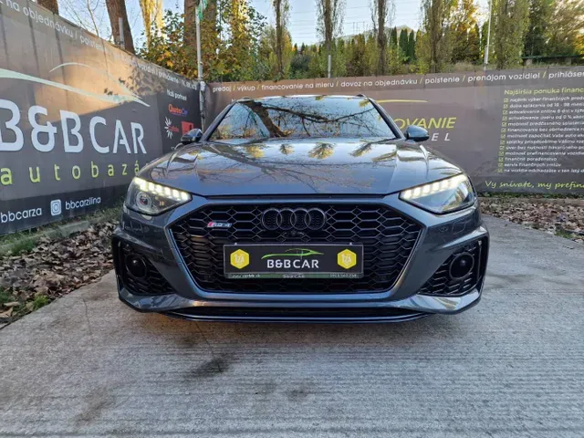Audi Rs4 2020 photo 2