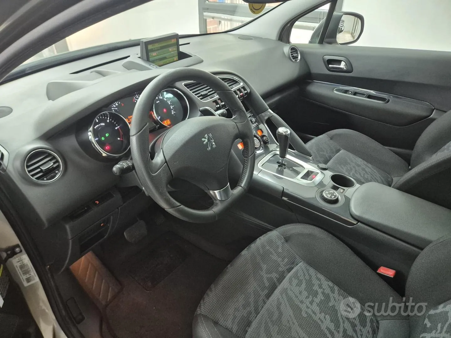 Peugeot 3008 2010 photo 4