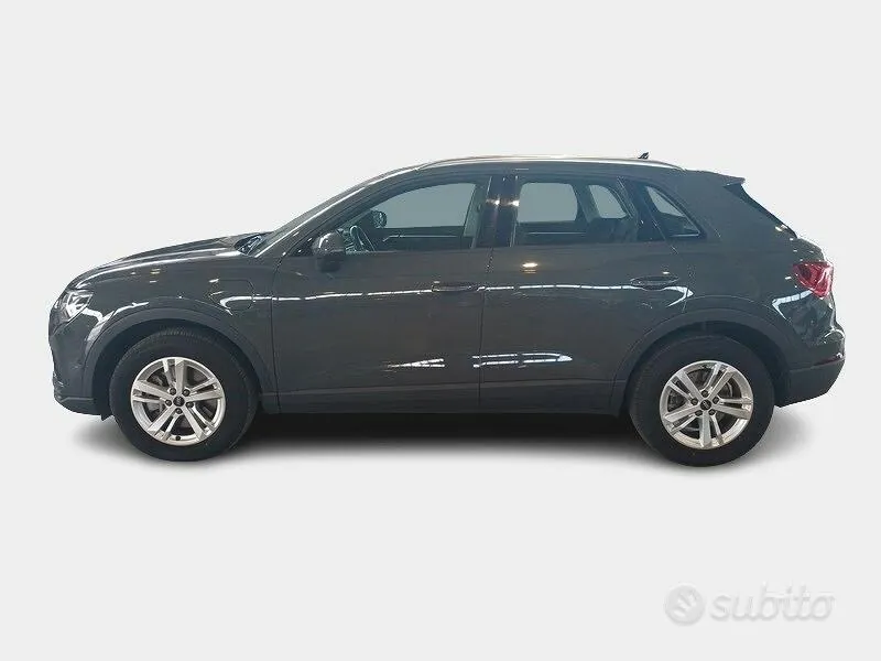 Audi Q3 2022 photo 5