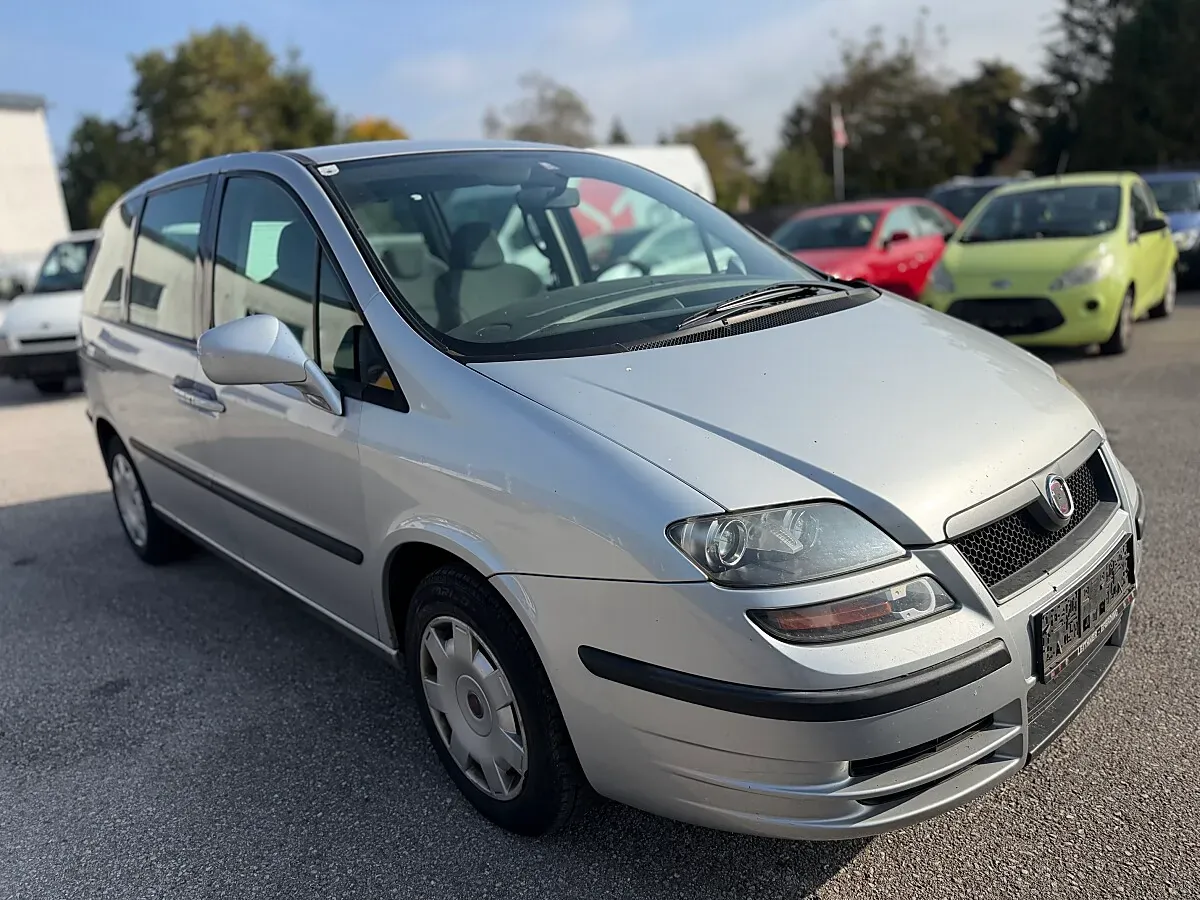 Fiat Ulysse 2009 photo 2