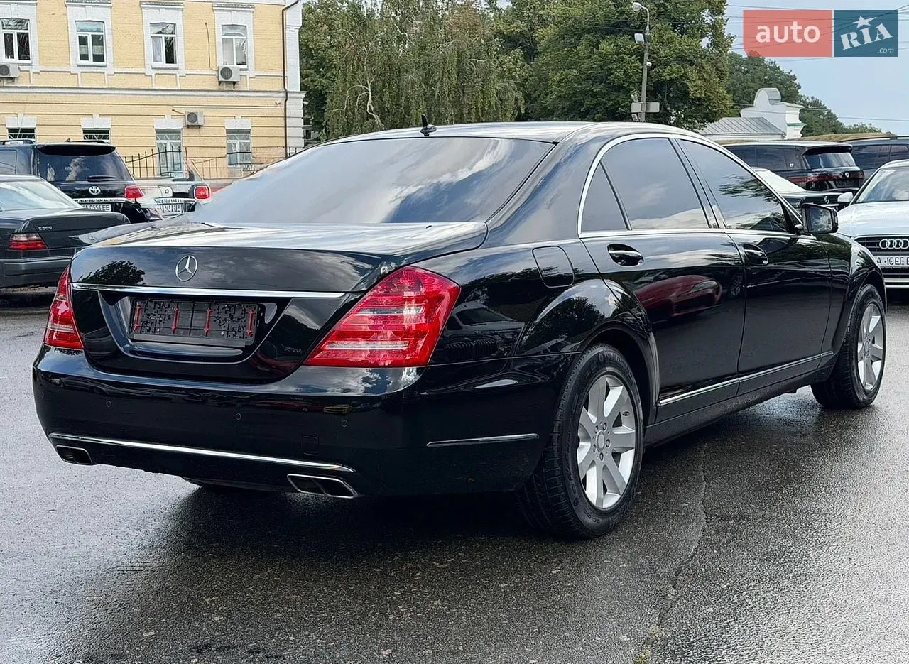 Mercedes-Benz S-Class 2012 photo 3