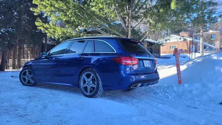 Mercedes-Benz C300 2018 photo 4
