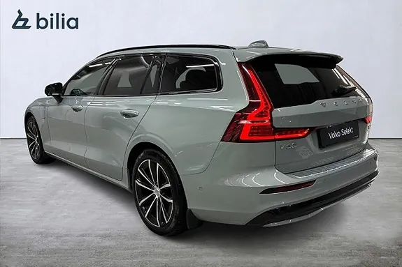 Volvo V60 2025 photo 2
